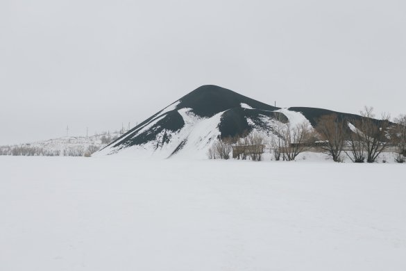 Шлаковые отвалы в центре Баймака