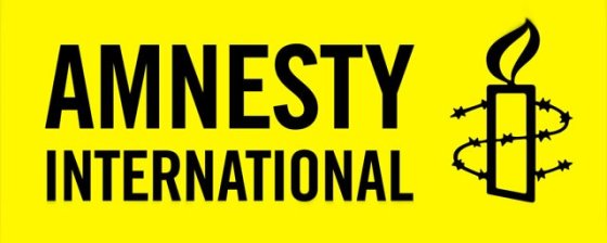 Amnesty International требует от российских властей освобождения панк-певиц, задержанных после выступления в церкви