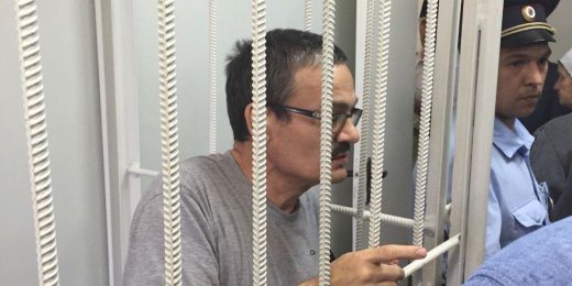 «На прогулку водят в ночное время одного, как в образе „шайтана“»
