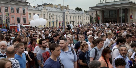 Координатор юрпомощи ОВД-Инфо Алла Фролова о действиях полиции на марше 12 июня