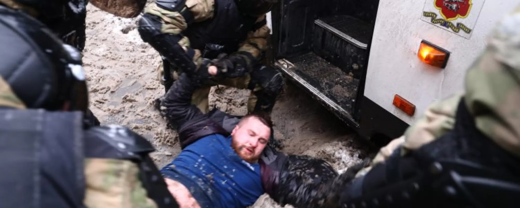 Российские власти сообщили о более чем 17 тысячах задержанных на зимних акциях 2021 года