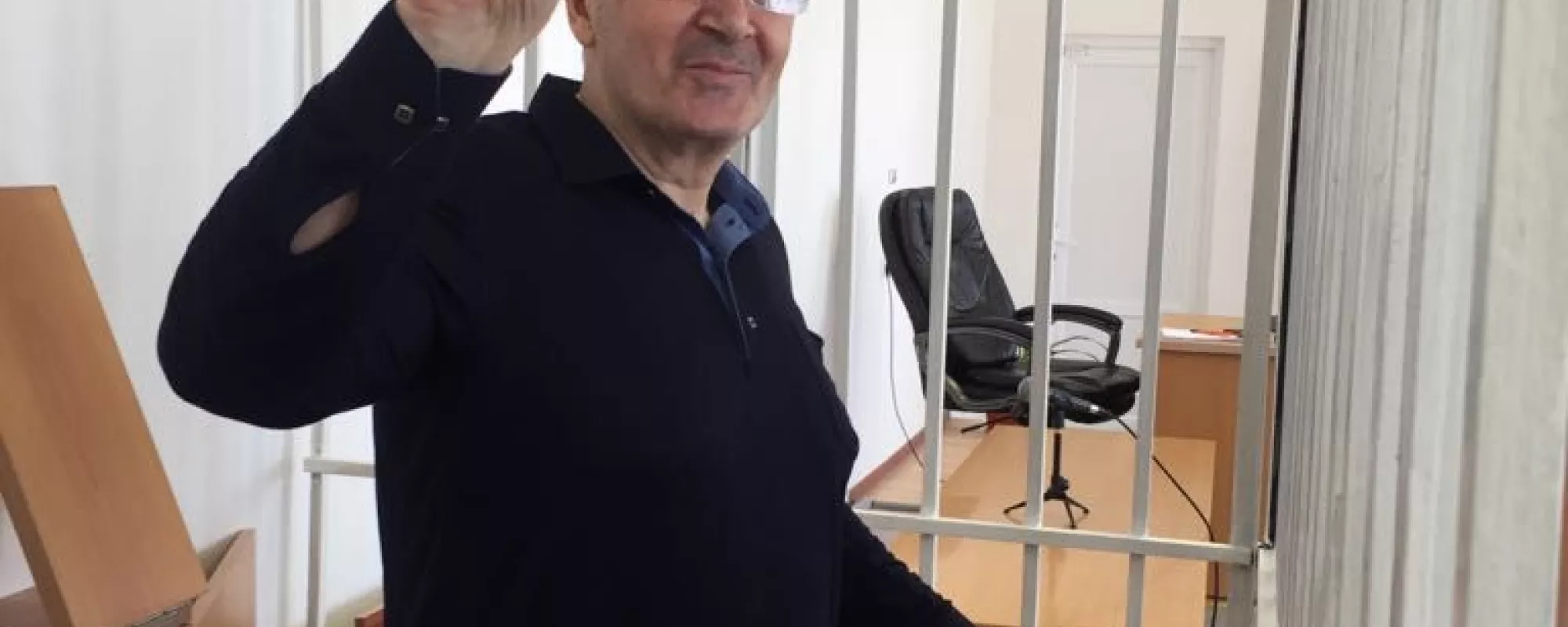 Суд продлил на месяц арест главы чеченского «Мемориала» Оюба Титиева