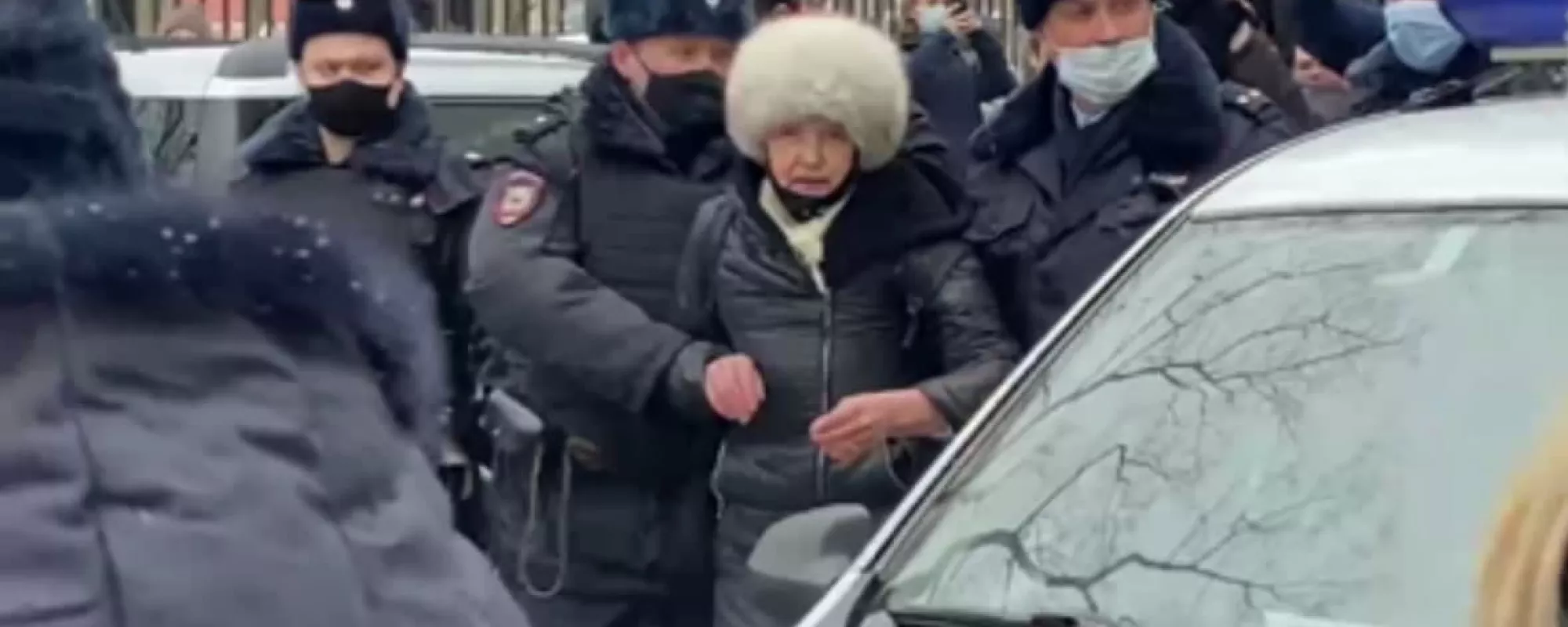 В Москве задержали восемь человек, пришедших на оглашение приговора анархистам