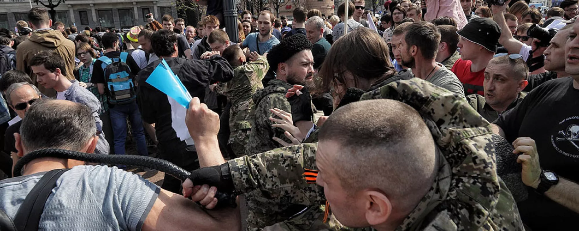 Списки задержанных на акциях «Он нам не царь»