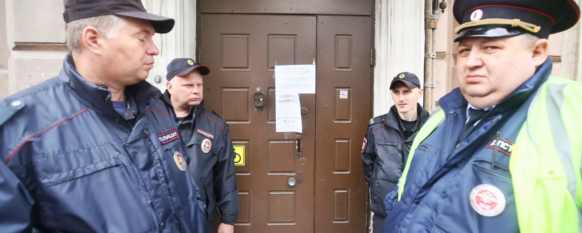 Правозащитника Динара Идрисова задержали в Дзержинском суде