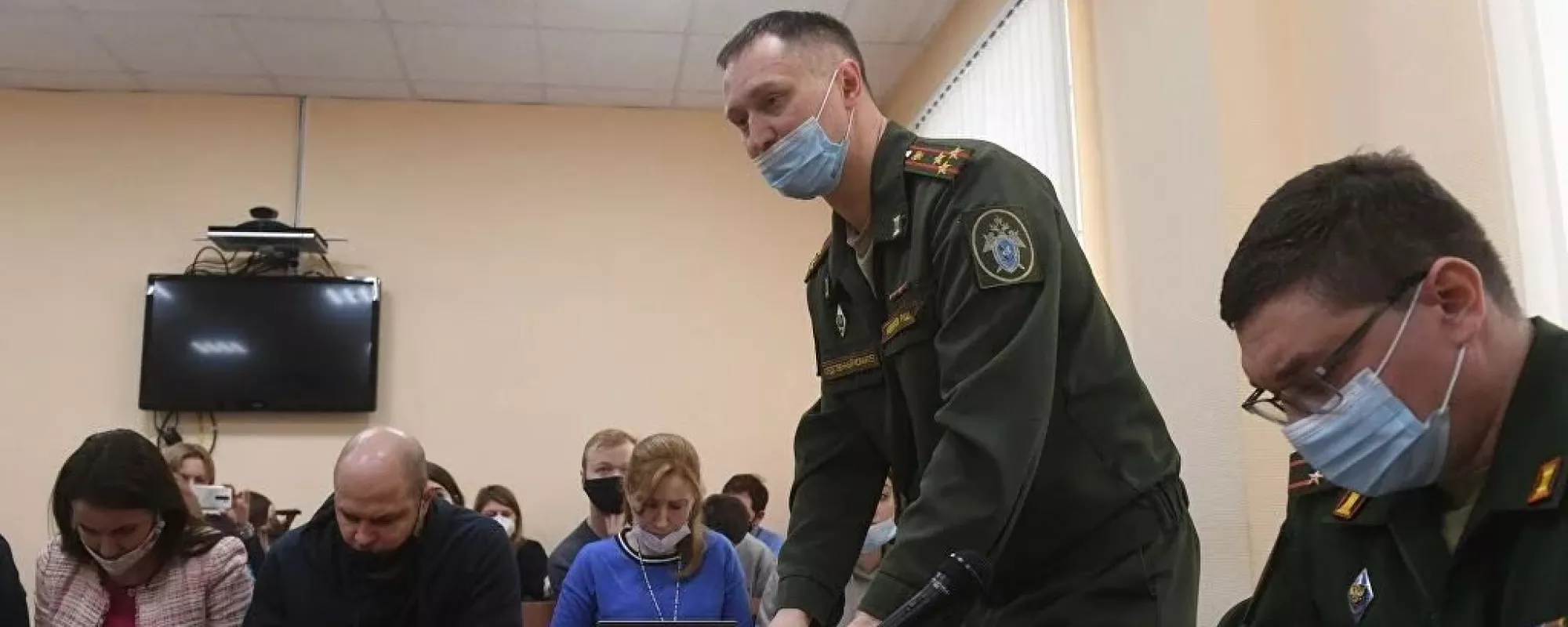 СК отказался проводить проверку сотрудников ФСБ, которых Навальный обвинил в своем отравлении
