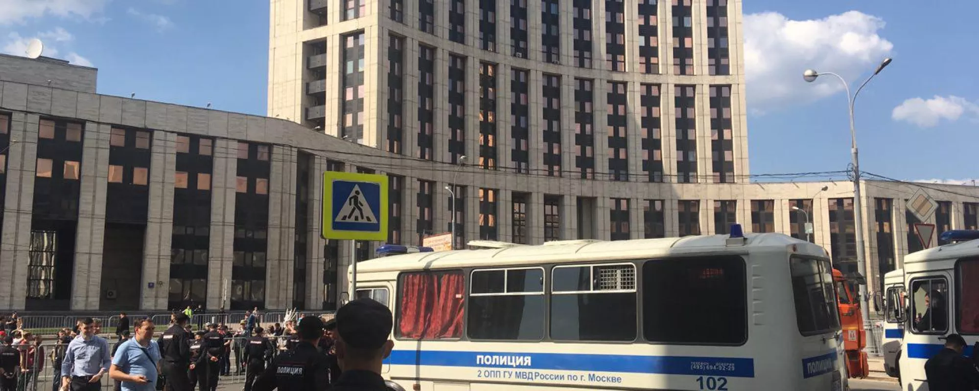 На согласованном митинге «За свободный интернет» задержали более 20 националистов