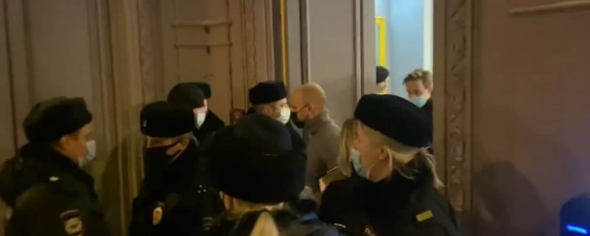 На новогодний корпоратив «Открытки» пришла полиция