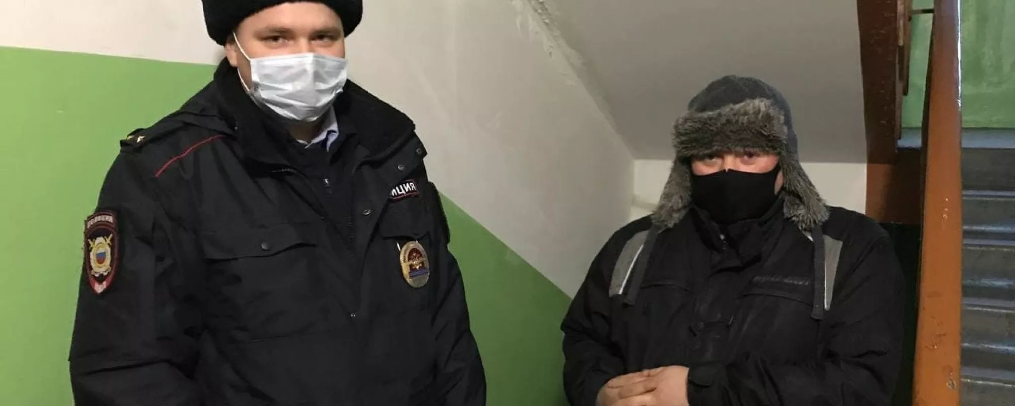Полицейские два дня подряд приходили к координатору штаба Навального в Мурманске