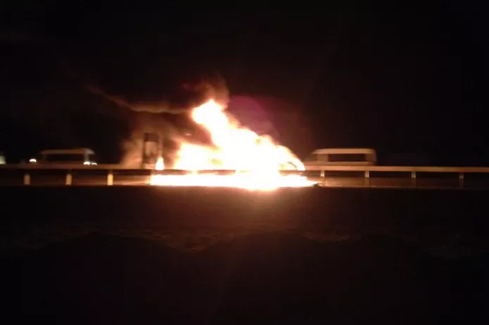 Burning bus with journalists and human rights activists attacked on the border of Ingushetia and Chechnya, March 9, 2016 / Photo: Egor Skovoroda, Mediazona