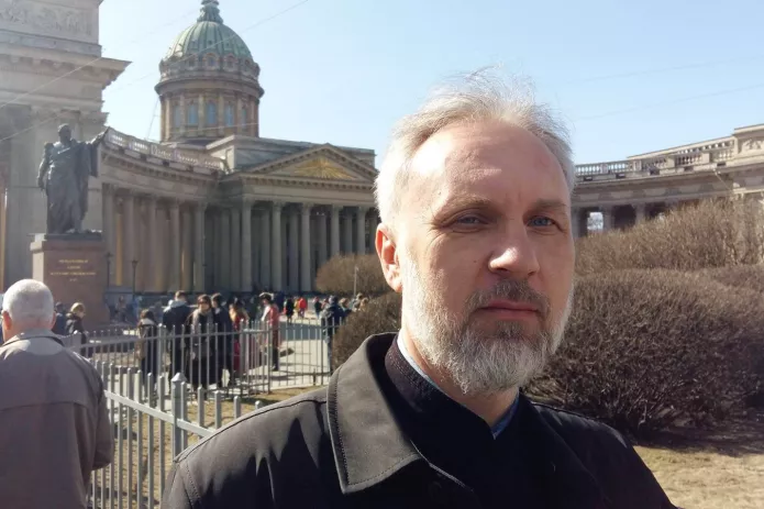 Dmitriy Kurmoyarov in Saint-Petersburg, 2018 / Photo posted on Kurmoyarov’s Facebook page