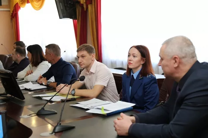 Константин Тычинский на круглом столе «Противодействие и профилактика молодёжному экстремизму в Хабаровском крае» / Фото: <a href="https://www.amgpgu.ru/news/47824111/" target="_blank">Амурский гуманитарно-педагогический государственный университет</a>