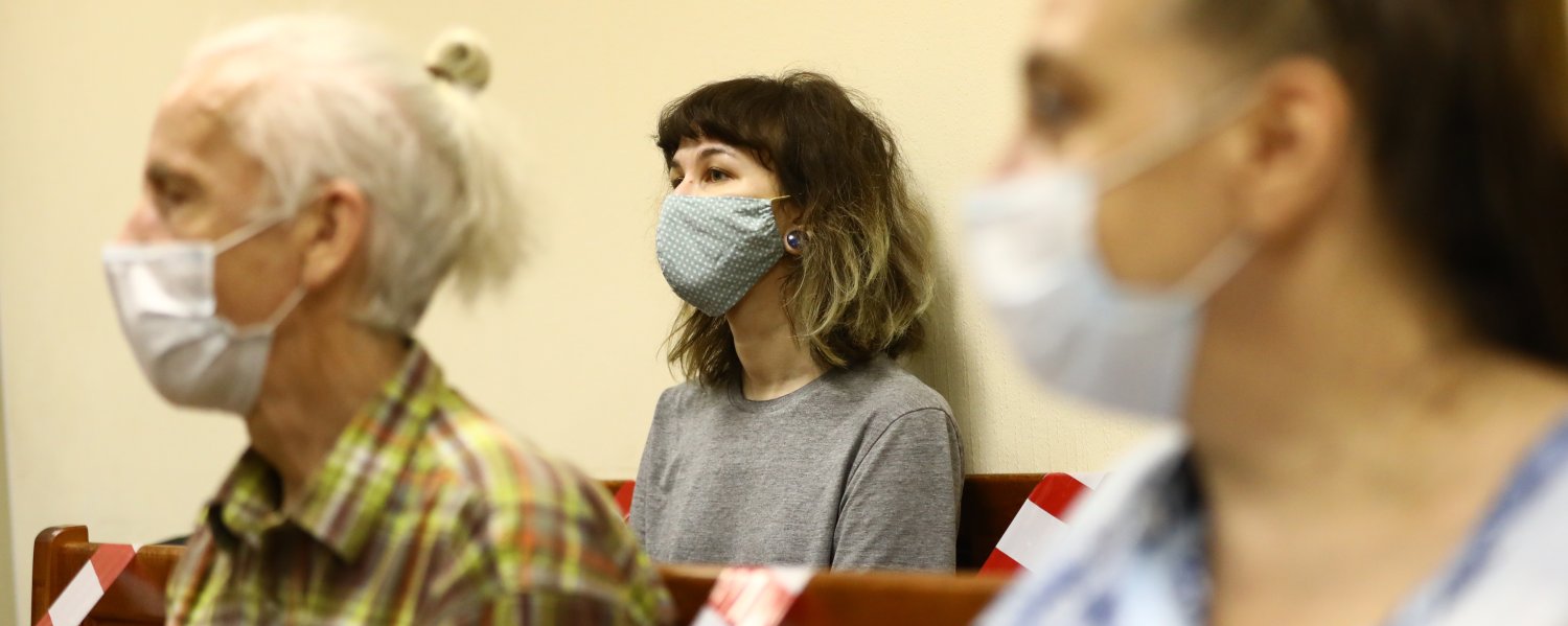 «Уронили, протащили по асфальту»: рассказ задержанной после приговора по делу «Сети»