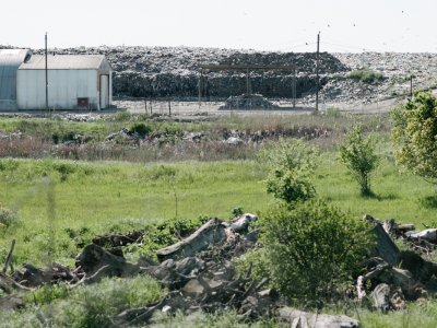«You can kill us, you can run us over». One village with protest history against corruption and pollution