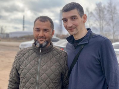 Фото: «Крымская солидарность», Рефат Алимов — справа