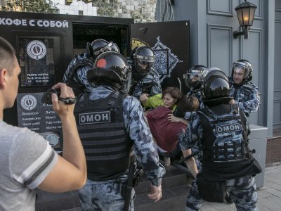 Дела о насилии силовиков на протестных акциях за честные выборы