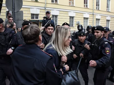  Обыски и допросы у независимых кандидатов в депутаты Мосгордумы. Что известно 