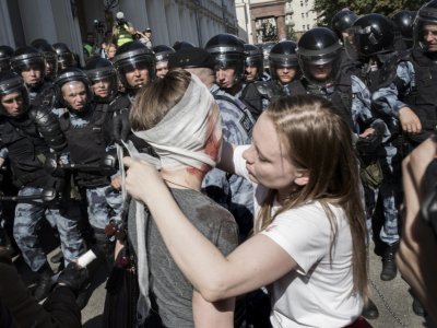 Митинг у мэрии Москвы 27 июля 2019 года и его последствия. Онлайн