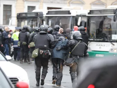  Полиция всю неделю задерживает предполагаемых участников акций 21 апреля. Данные ОВД-Инфо 
