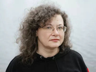  «Все люди, кроме очень плохих, хотят жить в мире»: история преподавательницы Ольги Назаренко, которая выступила против войны 