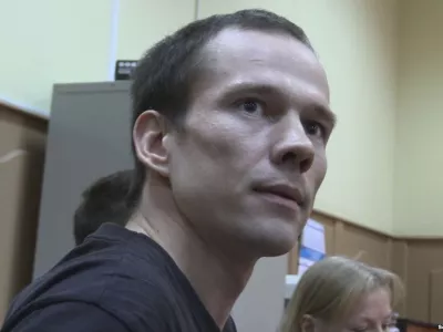  Дадину еще долго мучиться: Конституционный суд скорректировал 212.1 УК 