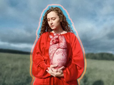  «Мы здесь еще живем». Уральская художница Алиса Горшенина - о травле, поддержке и о том, почему выбирает не уезжать 