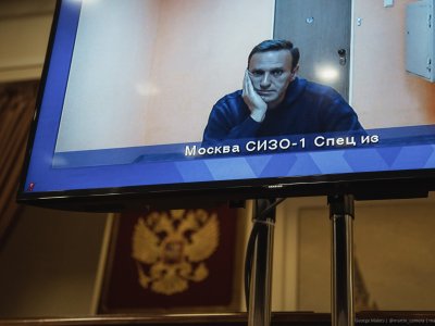 Навальный по видеосвязи на апелляционном суде 28 января о продлении ареста / Фото: Георгий Малец