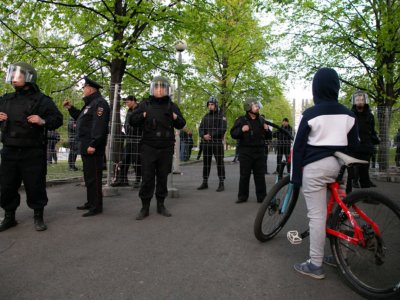      Сход в защиту сквера в Екатеринбурге: основные события, задержания и аресты
    