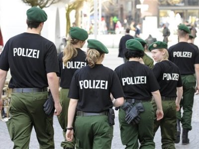 Недружественные робокопы: немецкая полиция глазами активистов