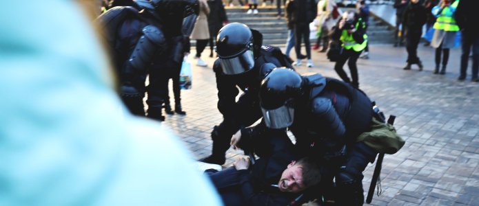 Врачи для Навального и «экстремизм» в ФБК: итоги протестов 21 апреля