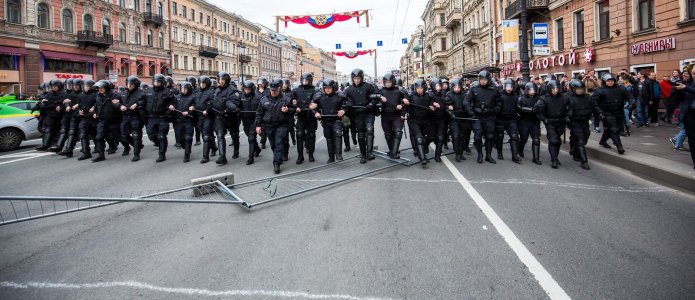 Штрафы за «злоупотребление правом на проведение мероприятий» составят до 100 тыс. рублей