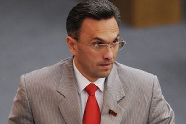 Депутат-ударник: процесс против Владимира Бессонова отложен в четвертый раз