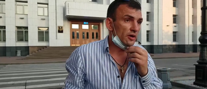 Как полицейские в Хабаровске пытались отобрать «Фургаломобиль»: рассказ водителя