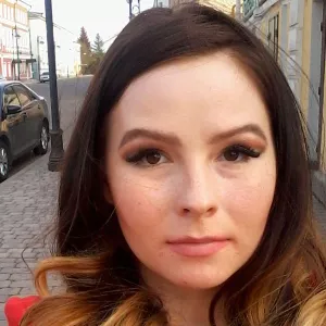 Роотс Полина Вадимовна